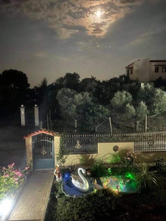 אלכסנדרופולי Dora'S Garden Villa מראה חיצוני תמונה
