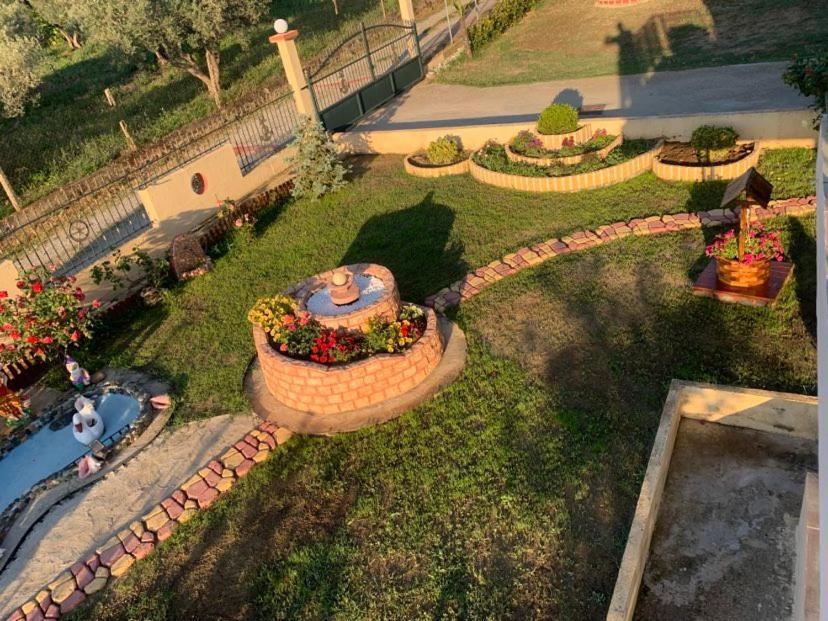אלכסנדרופולי Dora'S Garden Villa מראה חיצוני תמונה
