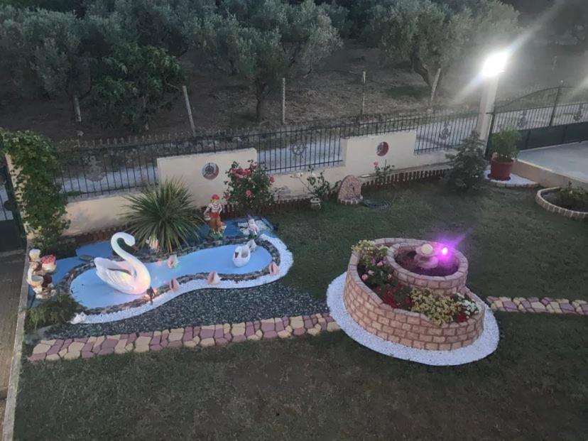 אלכסנדרופולי Dora'S Garden Villa מראה חיצוני תמונה